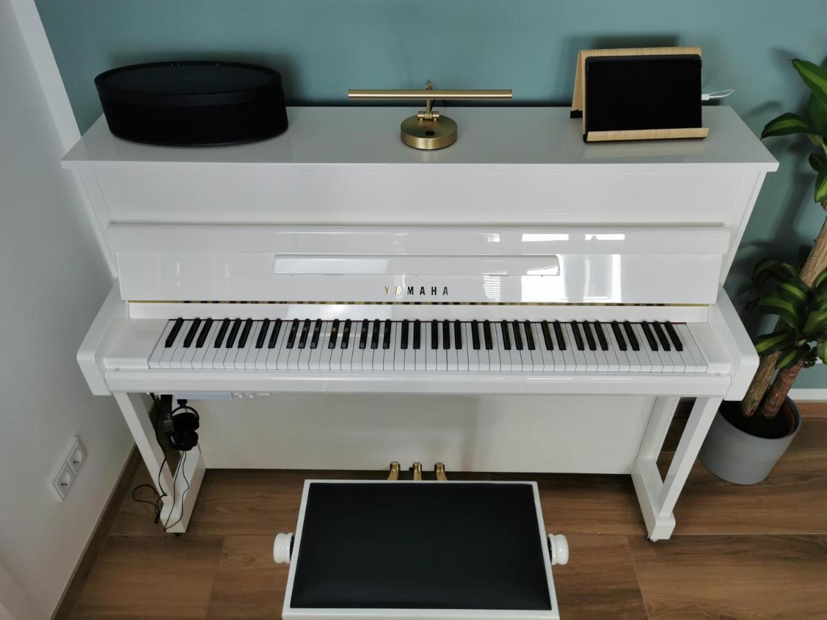 Neues City Center Piano Appartement Mit Netflix Klagenfurt am Woerthersee Exterior foto